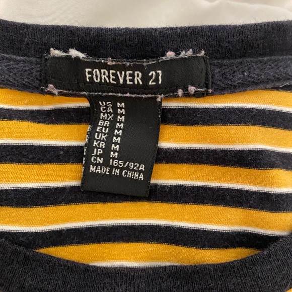 Yellow and black forever 21 T-shirt - Picture 3 of 3